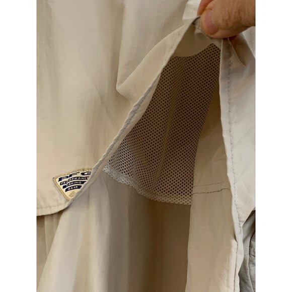 Columbia Mens PFG Performance Fishing Gear Shirt XXL Beige Nylon EUC 8210 - Picture 10 of 10